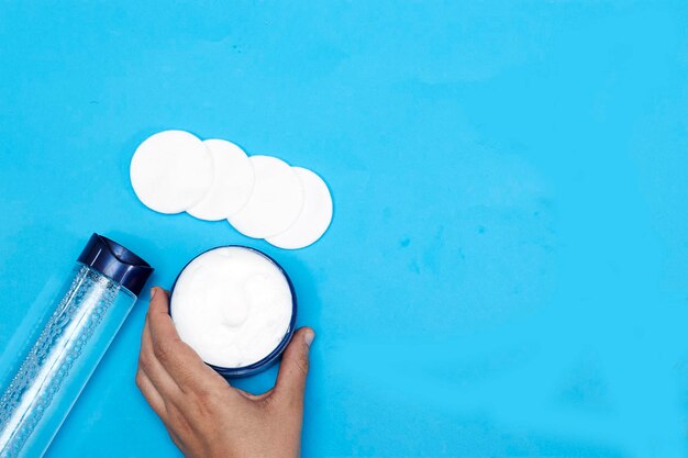 Cerave żel czy emulsja – co wybrać do codziennej pielęgnacji?