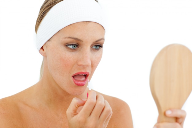 Jak wygląda aktywny trądzik i po czym go rozpoznać?