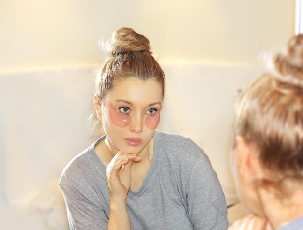 Co jest dobre na suchą skórę twarzy?