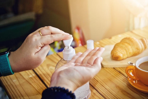 Jakie leki na grzybicę skóry warto wybrać?