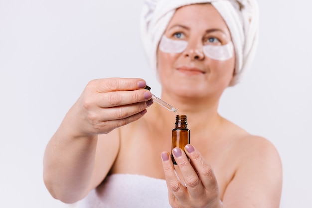 Jaki olejek do twarzy suchej wybrać do codziennej pielęgnacji?